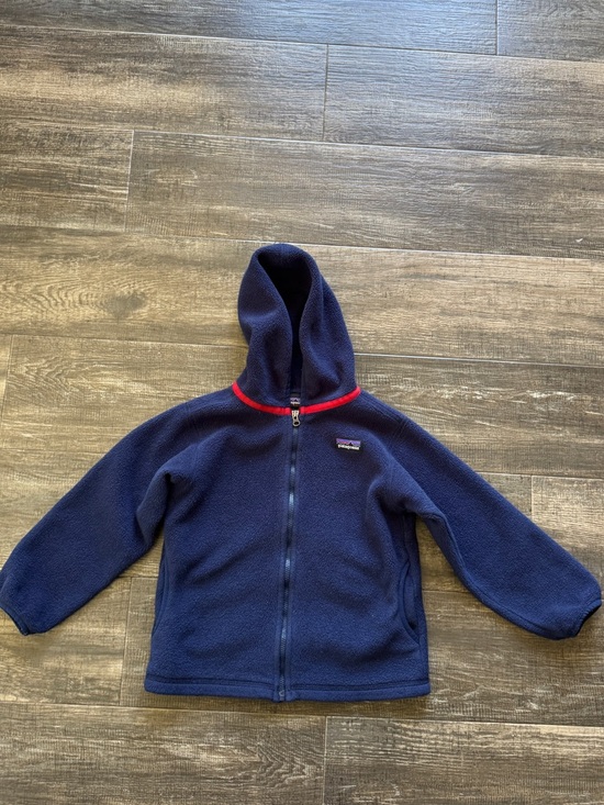 Patagonia Other - Patagonia Synchilla® Kids Navy Hoodie with Red Trim 4t